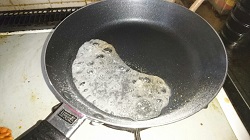 カラメルソースを作る