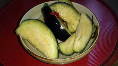 カット液漬けの出来上がり。そのまま食べれます。